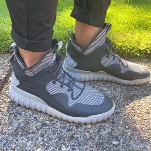 Adidas Tubular X - HARDLY WORN